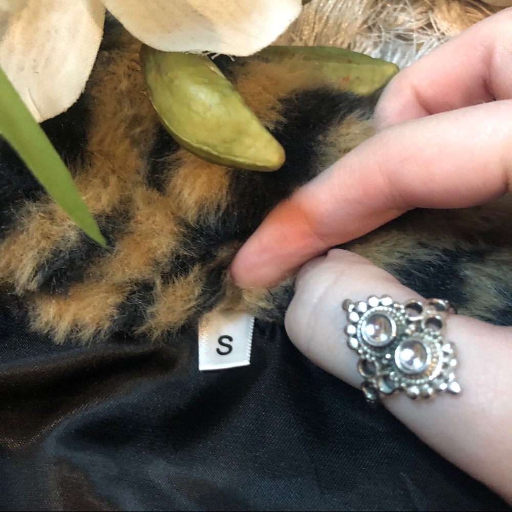 Cropped Tiger Jacket - image 3